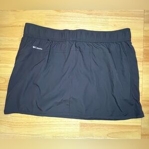 Columbia Omni-Freeze Zero Skort Women’s Medium Black Activewear